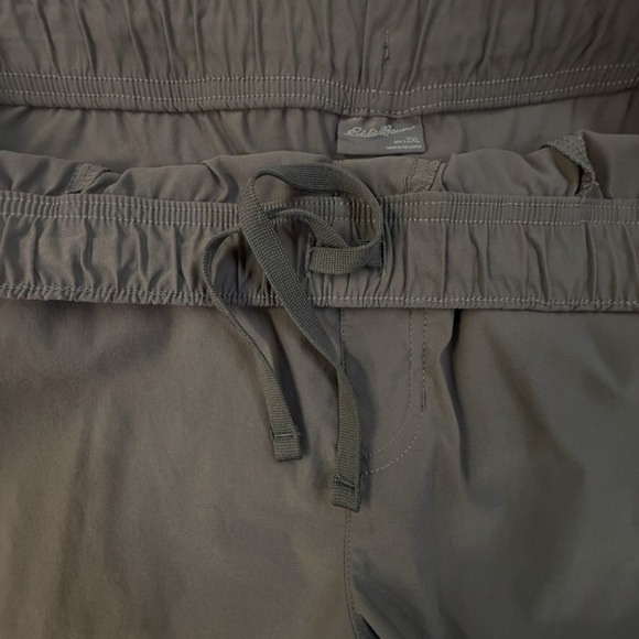 EDDIE BAUER Mens Pull On Performance Stretch Cargo Shorts - Size 2XL XXL - Gray‎ - Picture 7 of 9